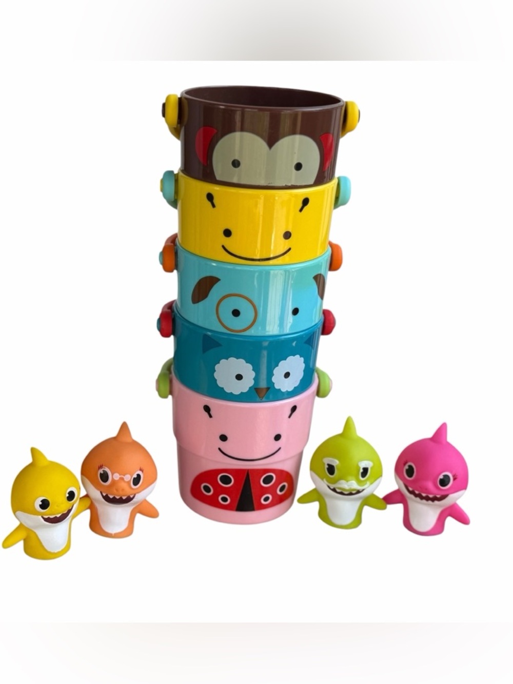 Stacking Animal Cups with Baby Shark Figures - Multicolor Kids Toy BUNDLE 8pc